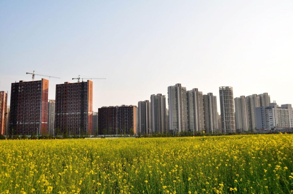 城镇化率越高越好吗？城镇化率65.2%这意味着什么？对我们老百姓有影响吗？-狂人资源网